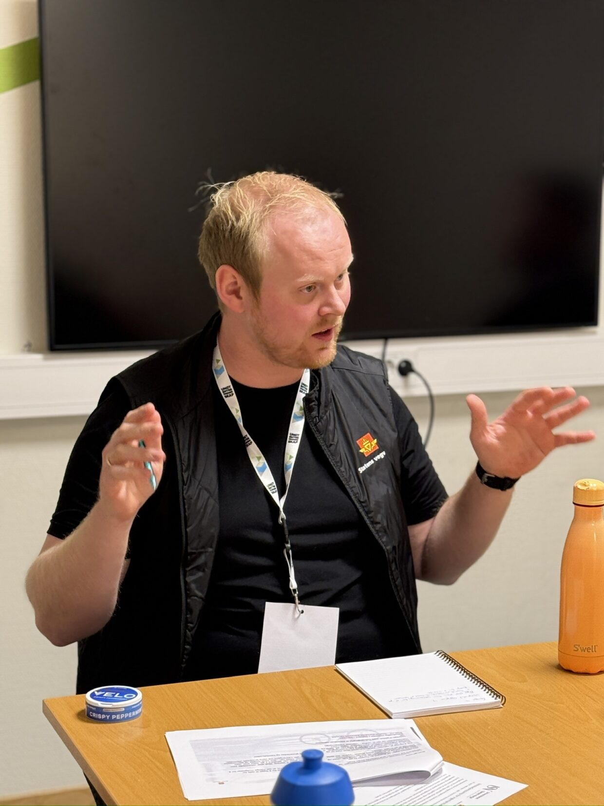 0 FE909 A0 BE41 439 B B4 EF 30 F59 D8 D1084 1 102 a