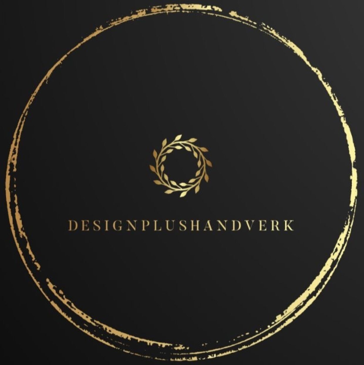 Design Plus Hanverk logo
