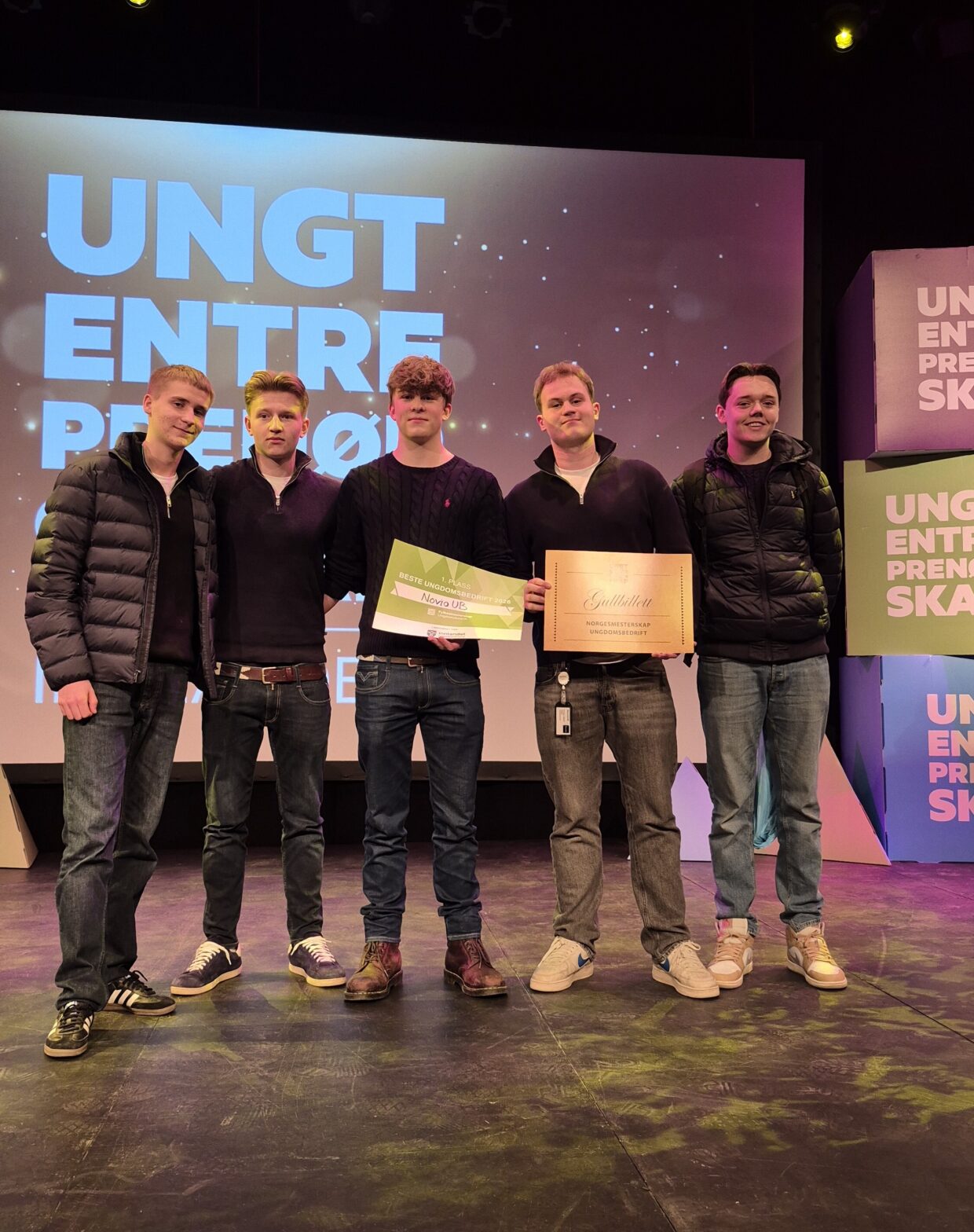 Novio UB vinnerbilde4