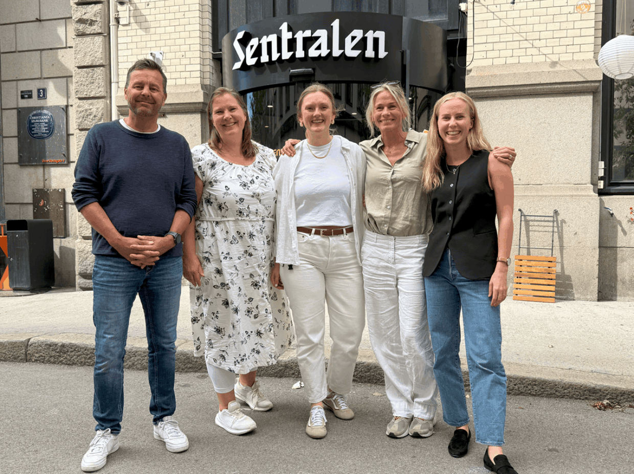 UEO aug 2025 enda mindre