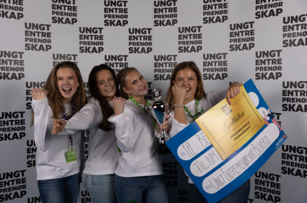 13 1 PL Beste ungdomsbedrift Trygg N UB Akademiet Drammen