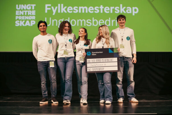 1 beste samarbeid Charity Movement