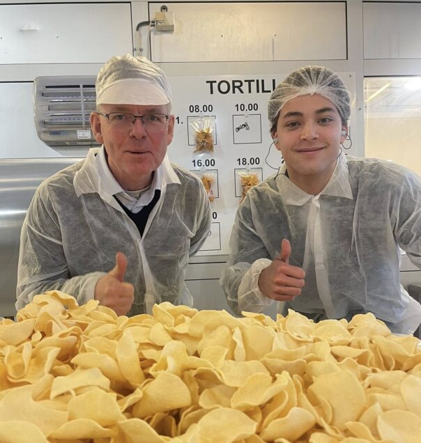 Ola og Jon bedriftsbesok